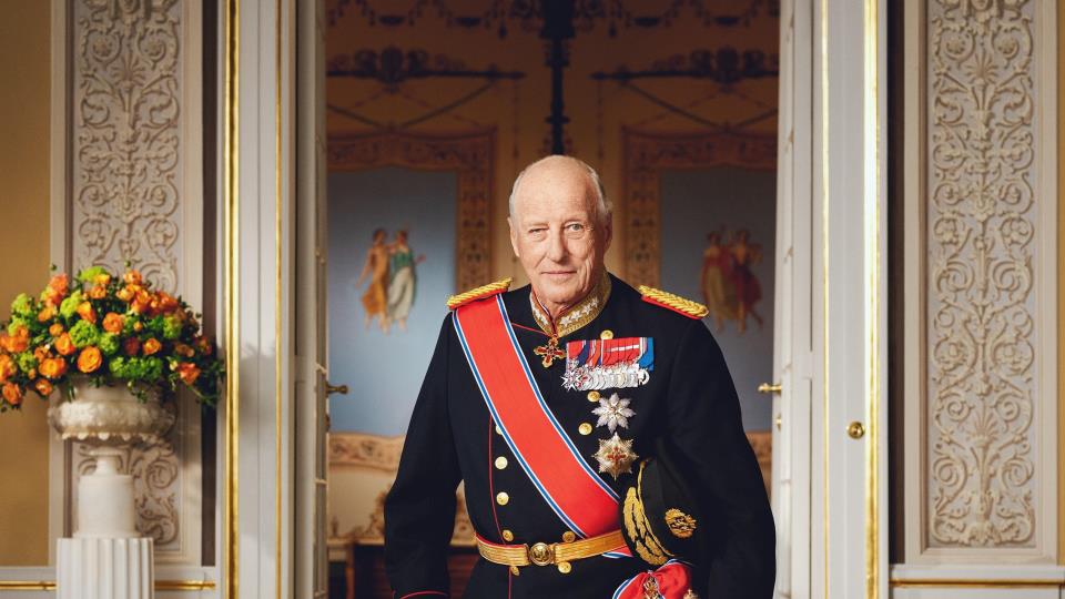 Lenkje til artikkel: Stranda kommune legg ut kondolanseprotokollar til minne om Hans Majestet Kong Harald